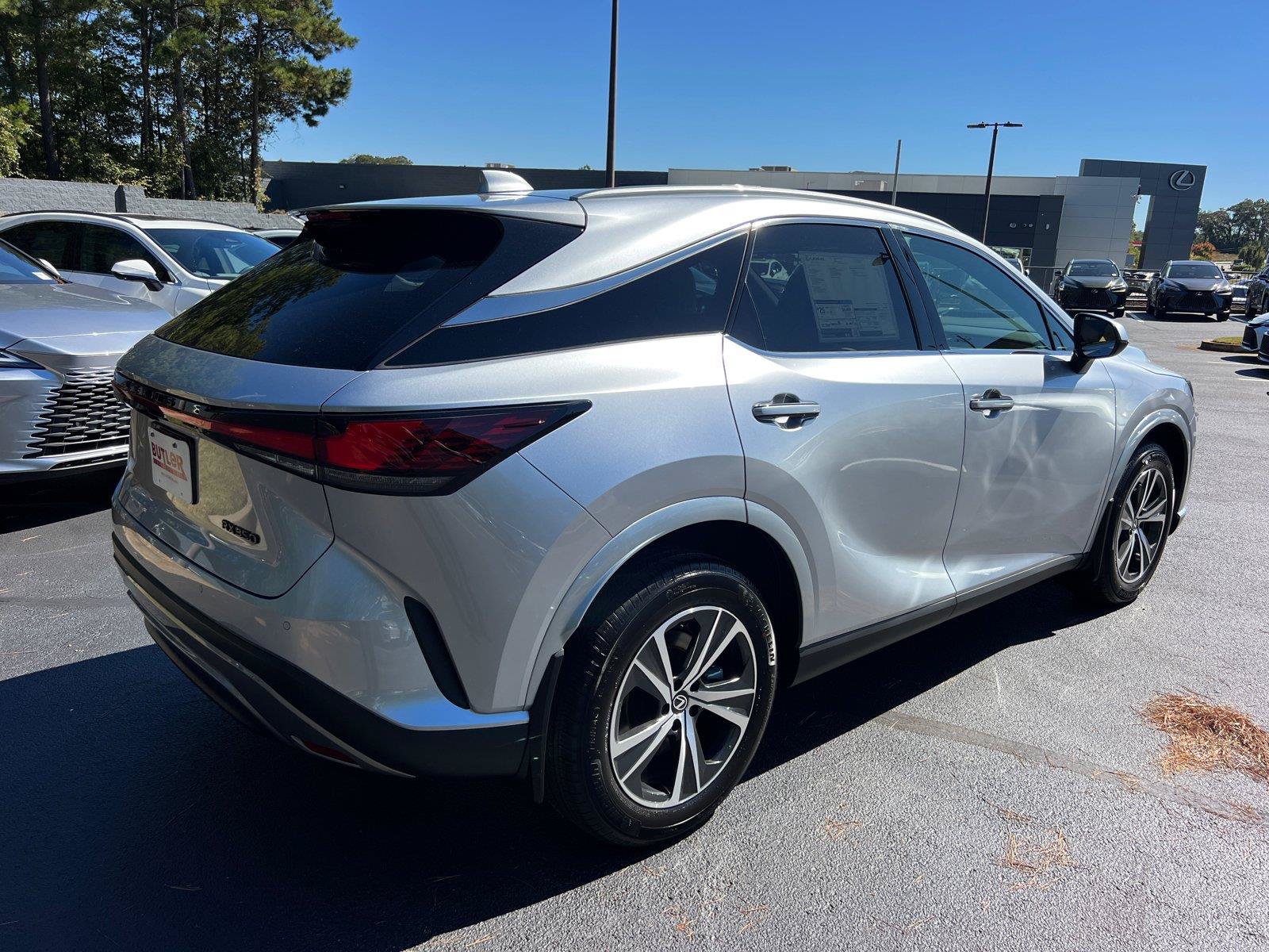 New 2026 Lexus RX 350 FWD image 5