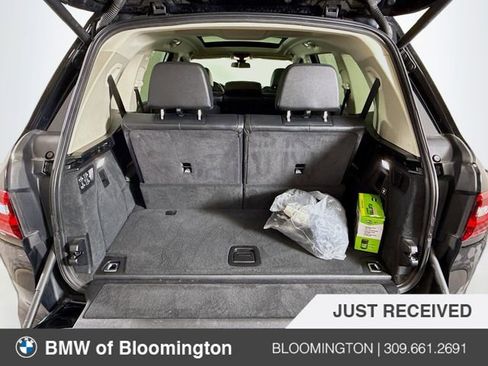 Used 2021 BMW X7 xDrive40i w/ Parking Assistance Package image 26