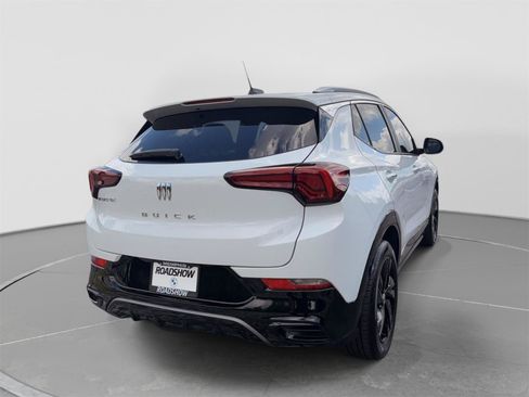 Used 2025 Buick Encore GX Sport Touring FWD image 5