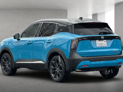 Used 2025 Nissan Kicks SR image 6