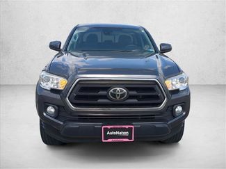 Used 2020 Toyota Tacoma SR5 w/ SR5 Appearance Package (SM) video 2