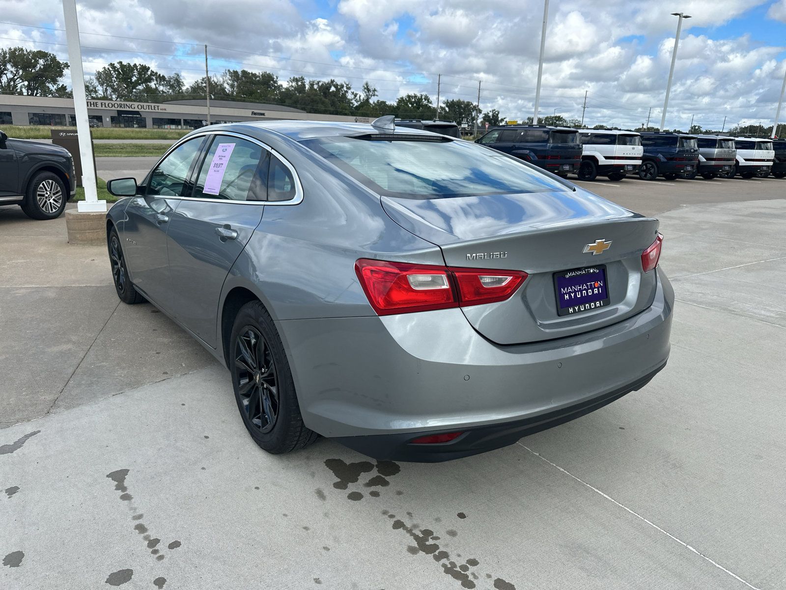 Used 2024 Chevrolet Malibu LT FWD image 11