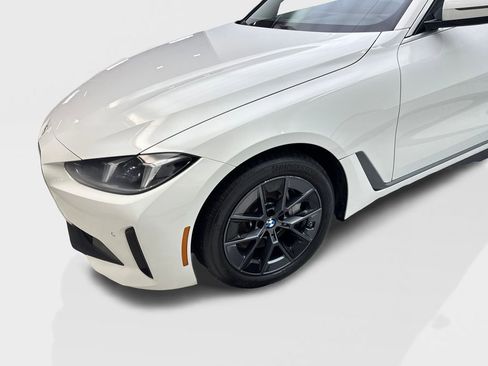Used 2025 BMW i4 eDrive40 RWD image 18