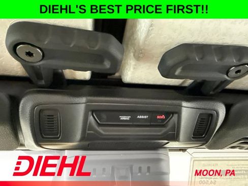New 2026 Jeep Gladiator Sport AWD/4WD image 33