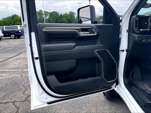 Used 2024 Chevrolet Silverado 1500 RST w/ Max Trailering Package AWD/4WD image 21