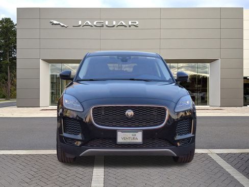 Used 2018 Jaguar E-PACE SE image 2