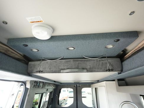 Used 2025 Mercedes-Benz Sprinter 2500 image 13