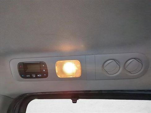 Used 2014 Honda Odyssey EX-L image 23