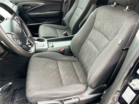 Used 2022 Honda Ridgeline Sport image 18