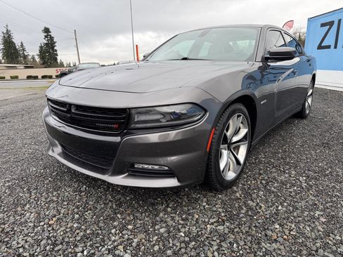 Used 2015 Dodge Charger R/T w/ Wheels & Tunes Group image 7