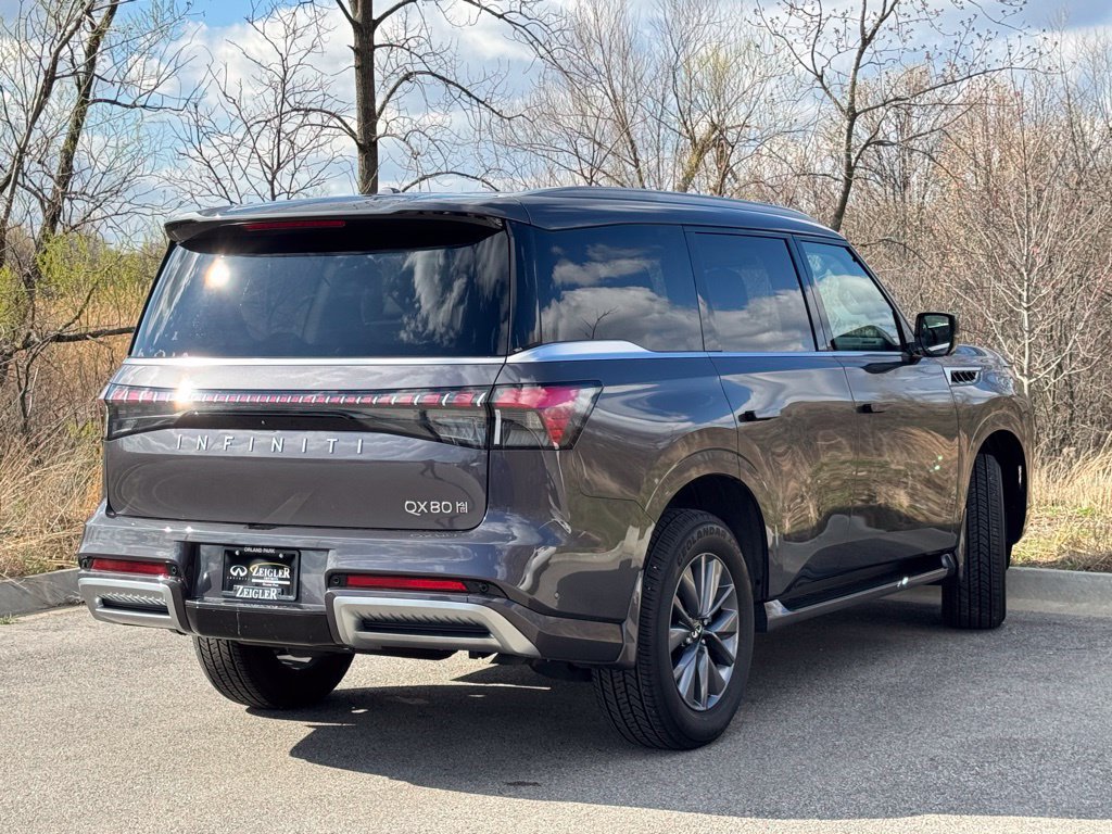 Certified 2026 INFINITI QX80 Pure AWD/4WD image 6