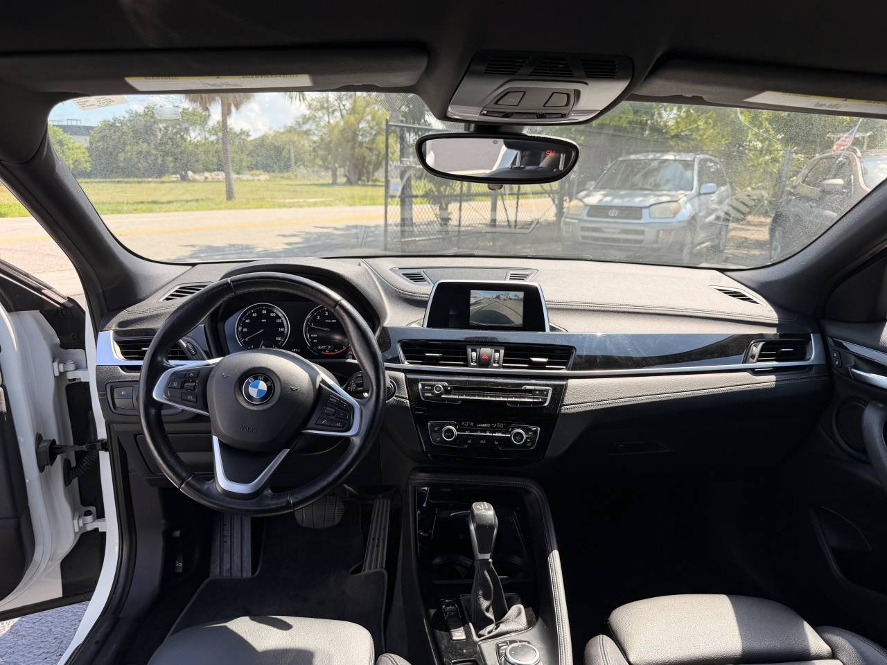Used 2018 BMW X2 xDrive28i w/ Convenience Package AWD/4WD image 11