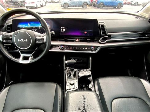 Used 2024 Kia Sportage SX image 14