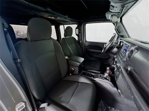 Used 2021 Jeep Wrangler Unlimited Sport image 22