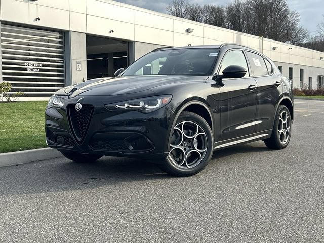 New 2026 Alfa Romeo Stelvio Sprint AWD/4WD image 1