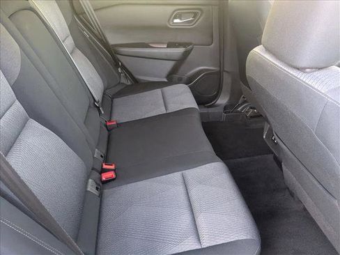 Used 2024 Nissan Rogue SV image 19