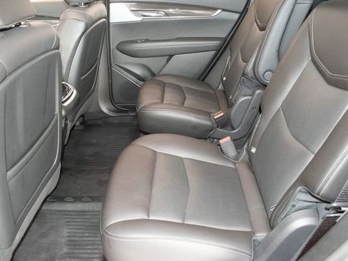 Used 2023 Cadillac XT6 Sport w/ LPO, Floor Liner Package AWD/4WD image 19