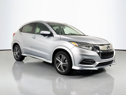 Certified 2020 Honda HR-V Touring image 3