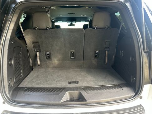 Used 2021 Chevrolet Tahoe LT image 36