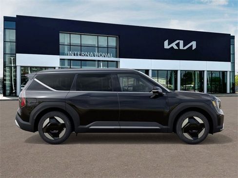 New 2026 Kia EV9 Wind image 7