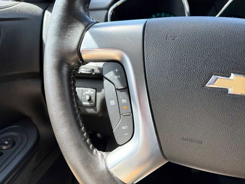 Used 2015 Chevrolet Traverse LT w/ Traveler's Package FWD image 23
