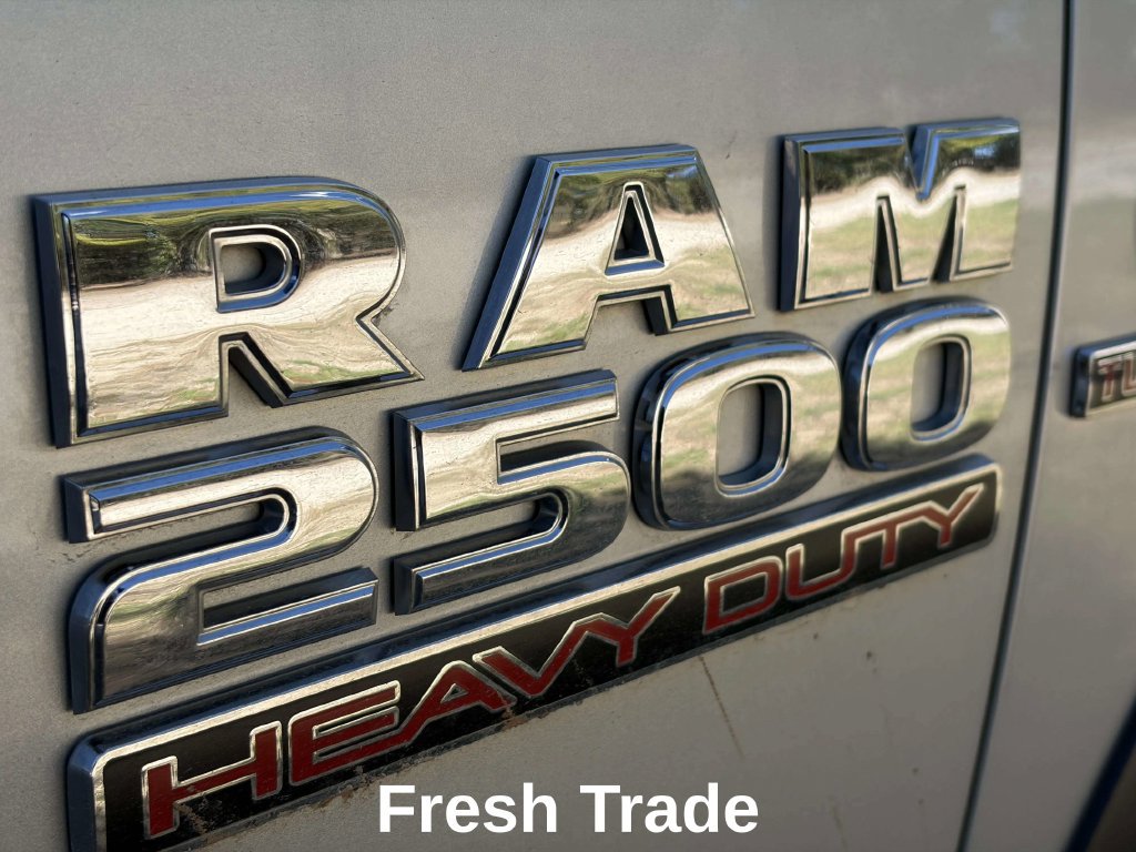 Used 2018 RAM 2500 Tradesman w/ Chrome Appearance Group AWD/4WD image 7