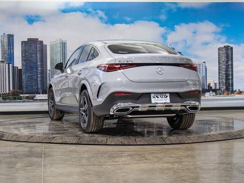 New 2026 Mercedes-Benz GLC 300 4MATIC image 9