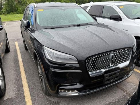 Used 2020 Lincoln Aviator Reserve w/ Elements Package Plus AWD/4WD image 2