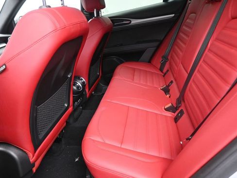 Used 2025 Alfa Romeo Stelvio Sprint w/ Veloce Package AWD/4WD image 14