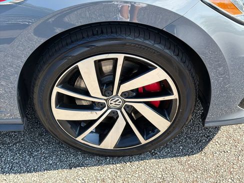 Used 2021 Volkswagen Jetta GLI FWD image 12