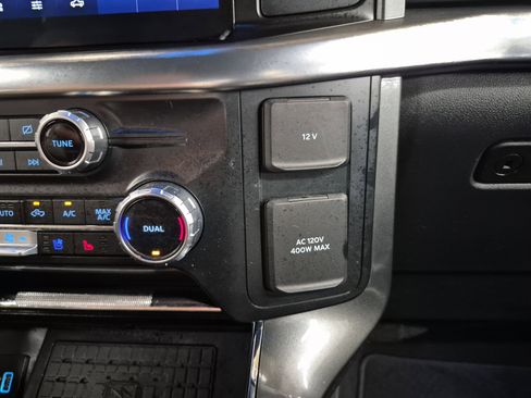 Used 2023 Ford F150 Lariat w/ Equipment Group 502A High AWD/4WD image 31