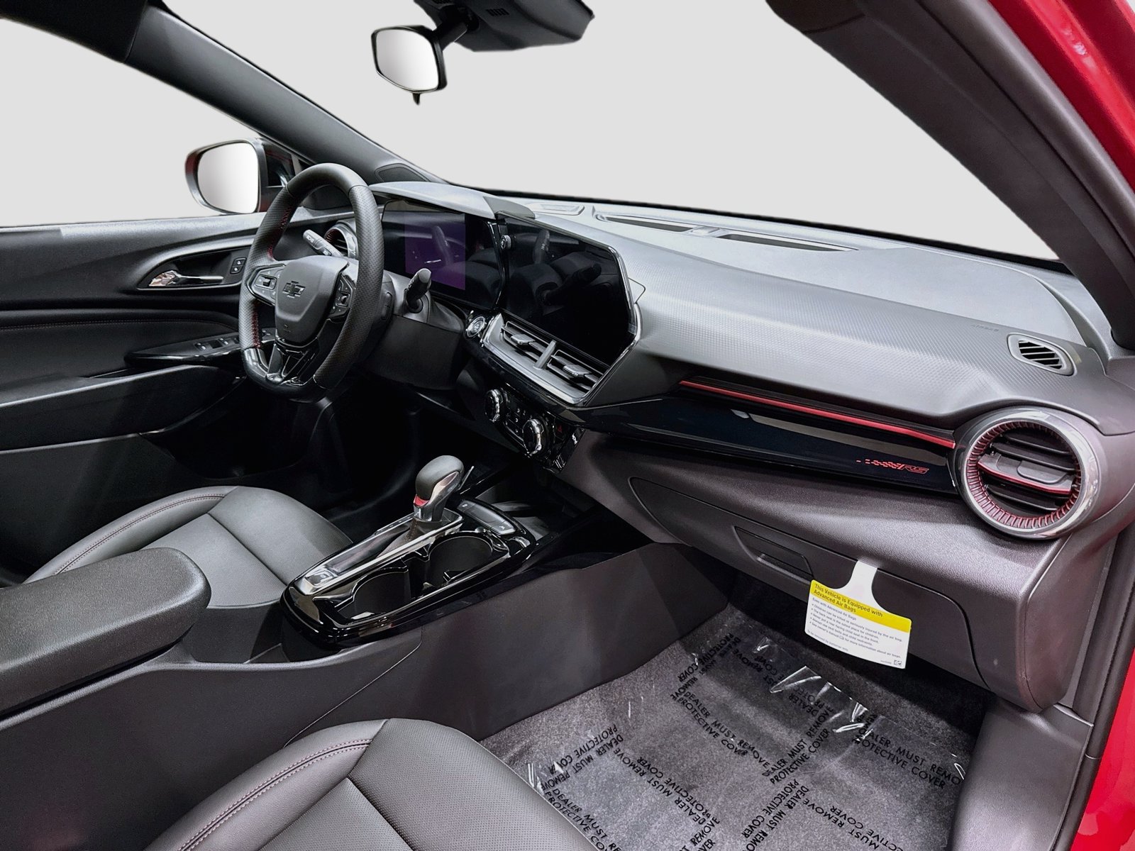 New 2026 Chevrolet Trax RS w/ Sunroof Package FWD image 32