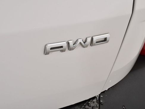 Used 2022 Ford Escape SE w/ SE Sport Appearance Package image 23