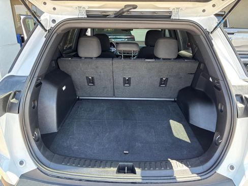 Used 2025 Chevrolet Equinox LT FWD image 31