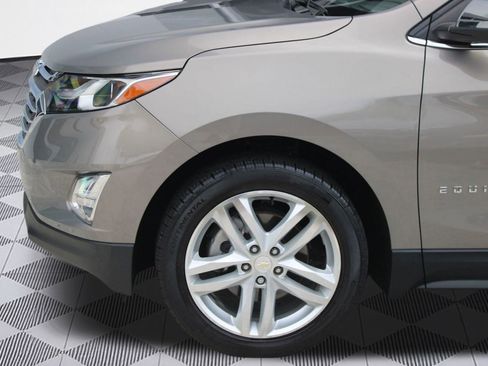 Used 2019 Chevrolet Equinox Premier image 19