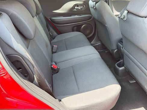 Used 2019 Honda HR-V Sport image 17