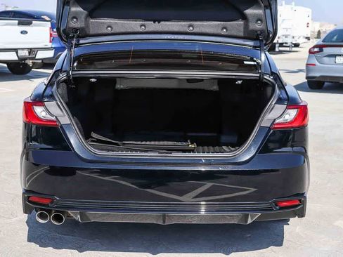 Used 2026 Toyota Camry Hybrid w/ Multimedia Upgrade Package AWD/4WD image 31