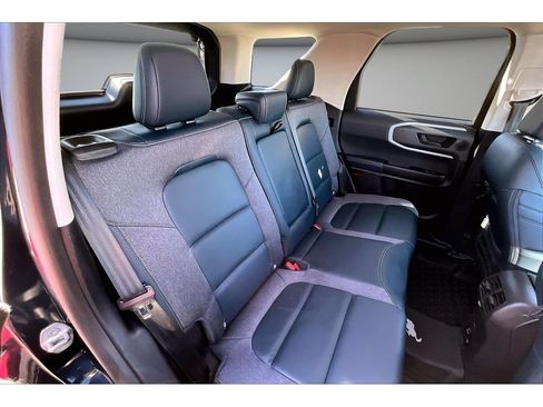 Used 2023 Ford Bronco Sport Outer Banks w/ Tech Package AWD/4WD image 24