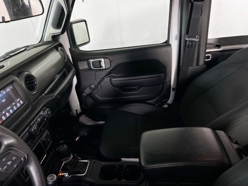 Used 2023 Jeep Wrangler Sport image 20