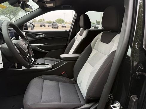 New 2026 Chevrolet Trax RS image 24