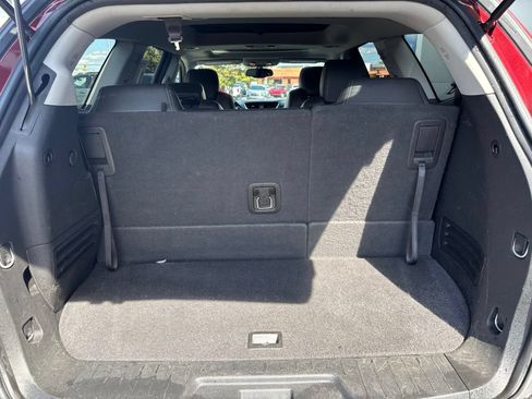Used 2017 Chevrolet Traverse LT AWD/4WD image 14