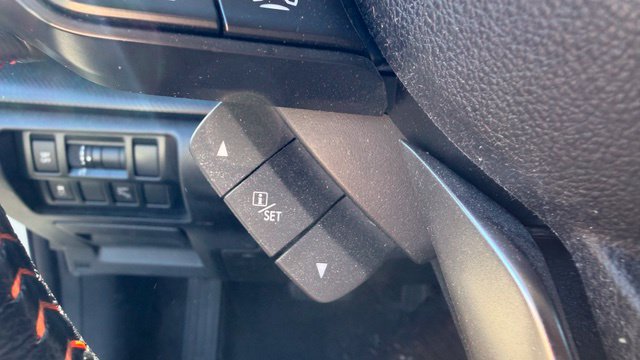 Used 2019 Subaru Crosstrek 2.0i Premium w/ Eyesight System AWD/4WD image 16