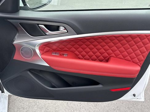 Used 2025 Genesis G70 3.3T Advanced w/ Sport Prestige Package image 21