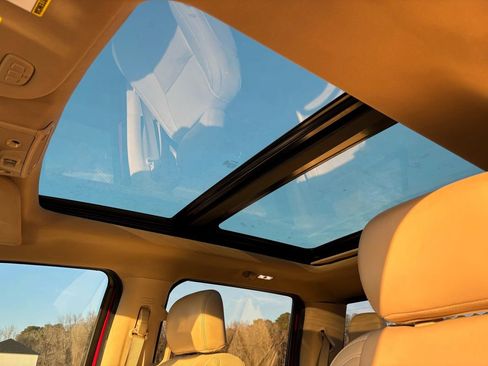 Used 2019 Ford F250 Lariat w/ Lariat Ultimate Package image 22