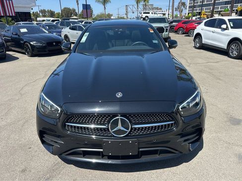 Used 2023 Mercedes-Benz E 350 4MATIC Sedan image 2