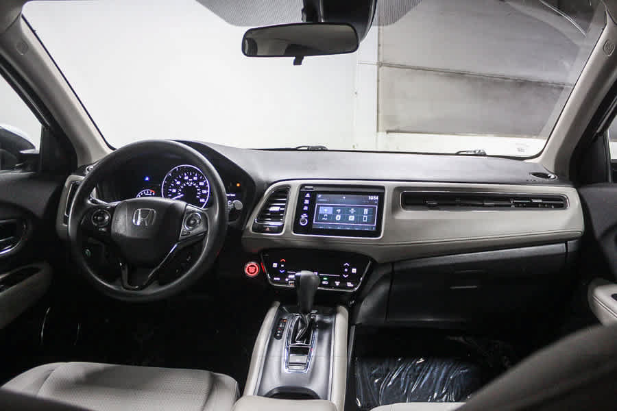 Used 2021 Honda HR-V EX image 13