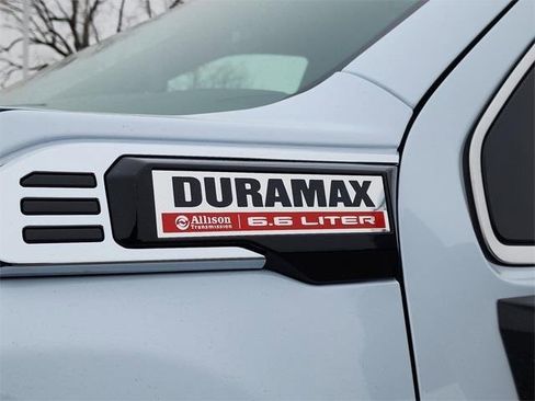 New 2026 GMC Sierra 3500 Denali w/ Denali Reserve Package image 13