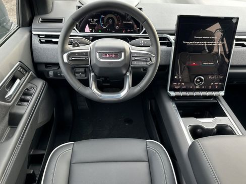 New 2026 GMC Sierra EV Elevation image 15