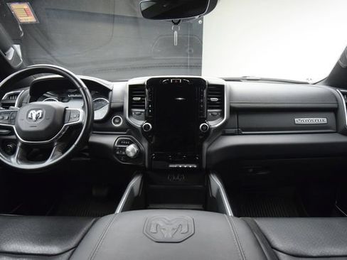 Used 2023 RAM 1500 Laramie AWD/4WD image 15