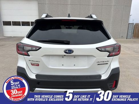 Used 2022 Subaru Outback Touring XT image 8